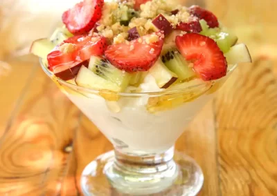 Yogurt & Fruits